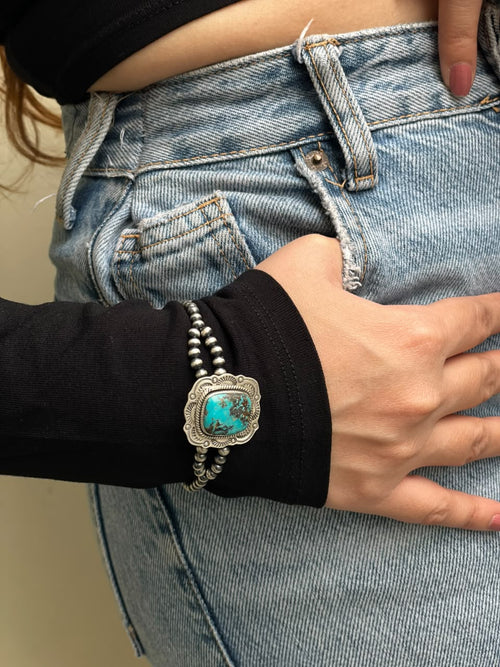 Handmade Sterling Silver Crimson Cowgirl Turquoise Collection: Stretchy Beaded Bracelet Signed Nizhoni