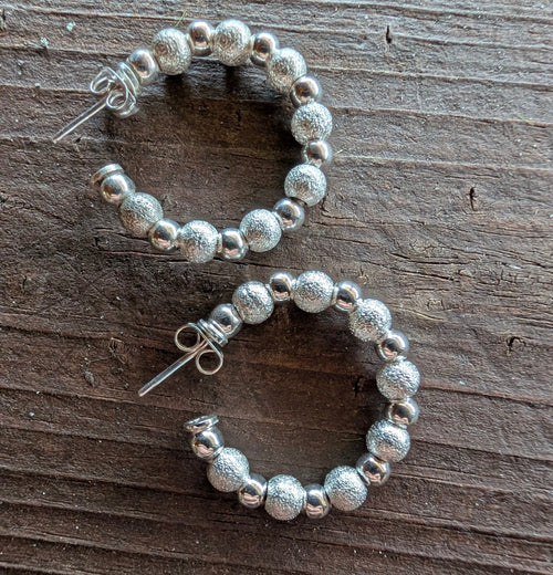 Sterling Silver Alternating Stardust & Liso Beaded Hoop Earrings