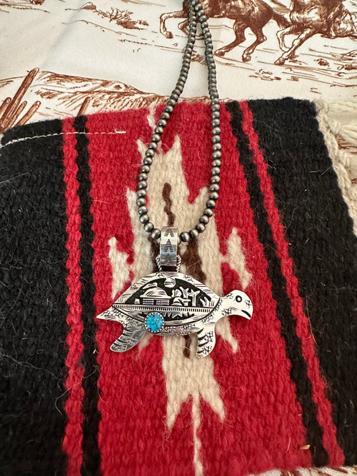 Navajo Turquoise & Sterling Silver Turtle Pendant Signed Richard Singer