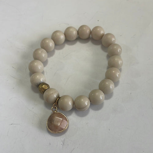 Handmade Beaded Stretch Bracelet White Howlite