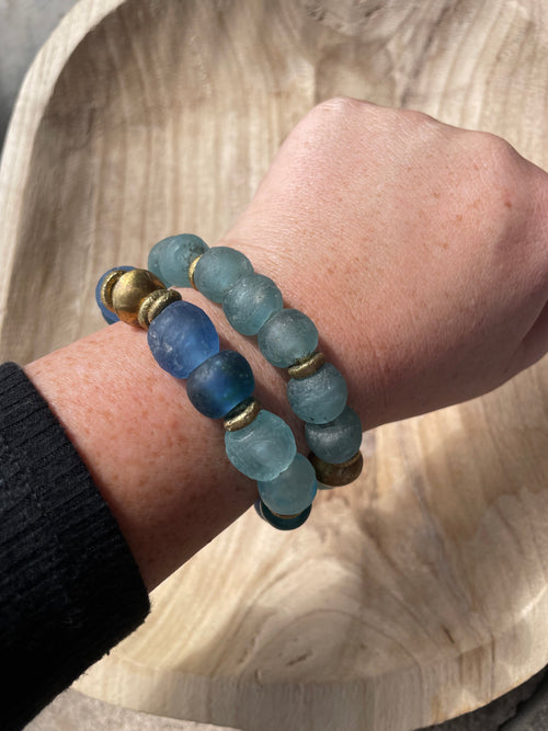 Handmade Recycled Glass Beaded Stretch Bracelet BLUE MIXED