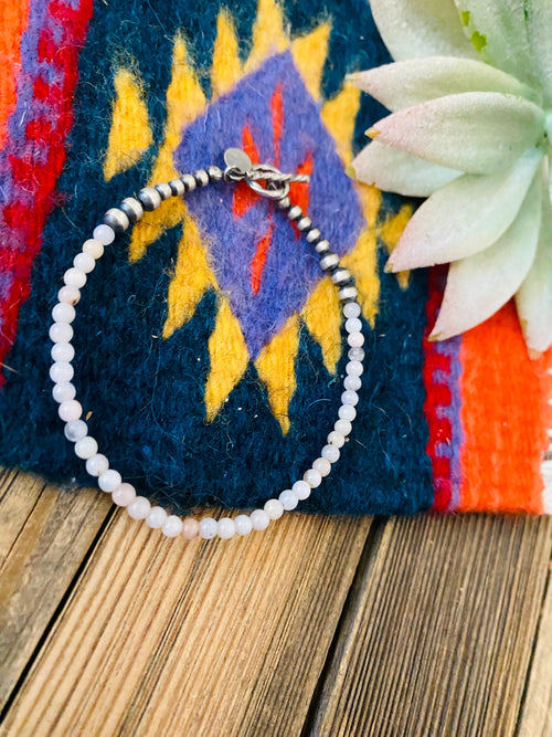 Navajo Queen Pink Conch Shell & Sterling Silver Beaded Bracelet